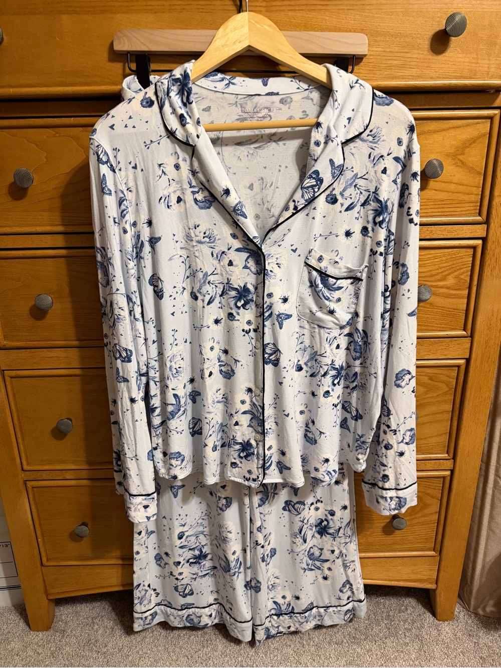 Victoria’s Secret Pajama Set Womens L Modal Blue Floral Butterfly Long Sleeve